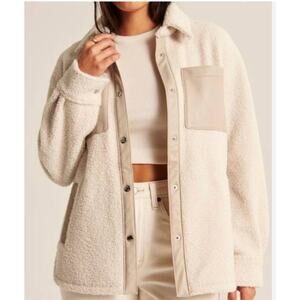 Abercrombie & Fitch Women's Elevated Trim Sherpa Shirt Jacket Off-White Size L
